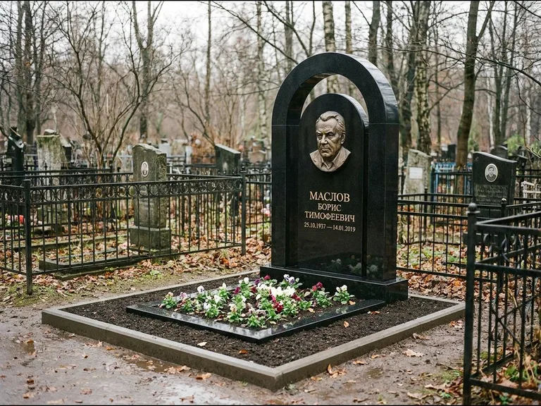 Памятник с барельефом — выполненная работа 23 в Магнитогорске