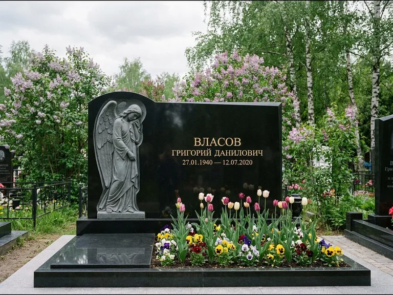 Памятник с барельефом — выполненная работа 3 в Магнитогорске