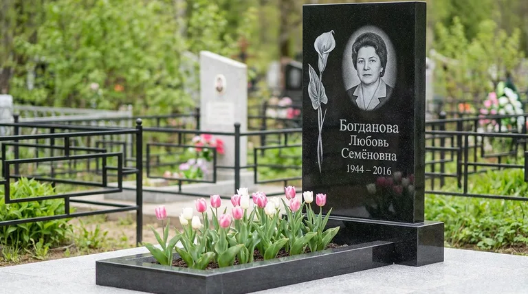 Памятник с гравировкой калл — выполненная работа «Богданова» в Магнитогорске